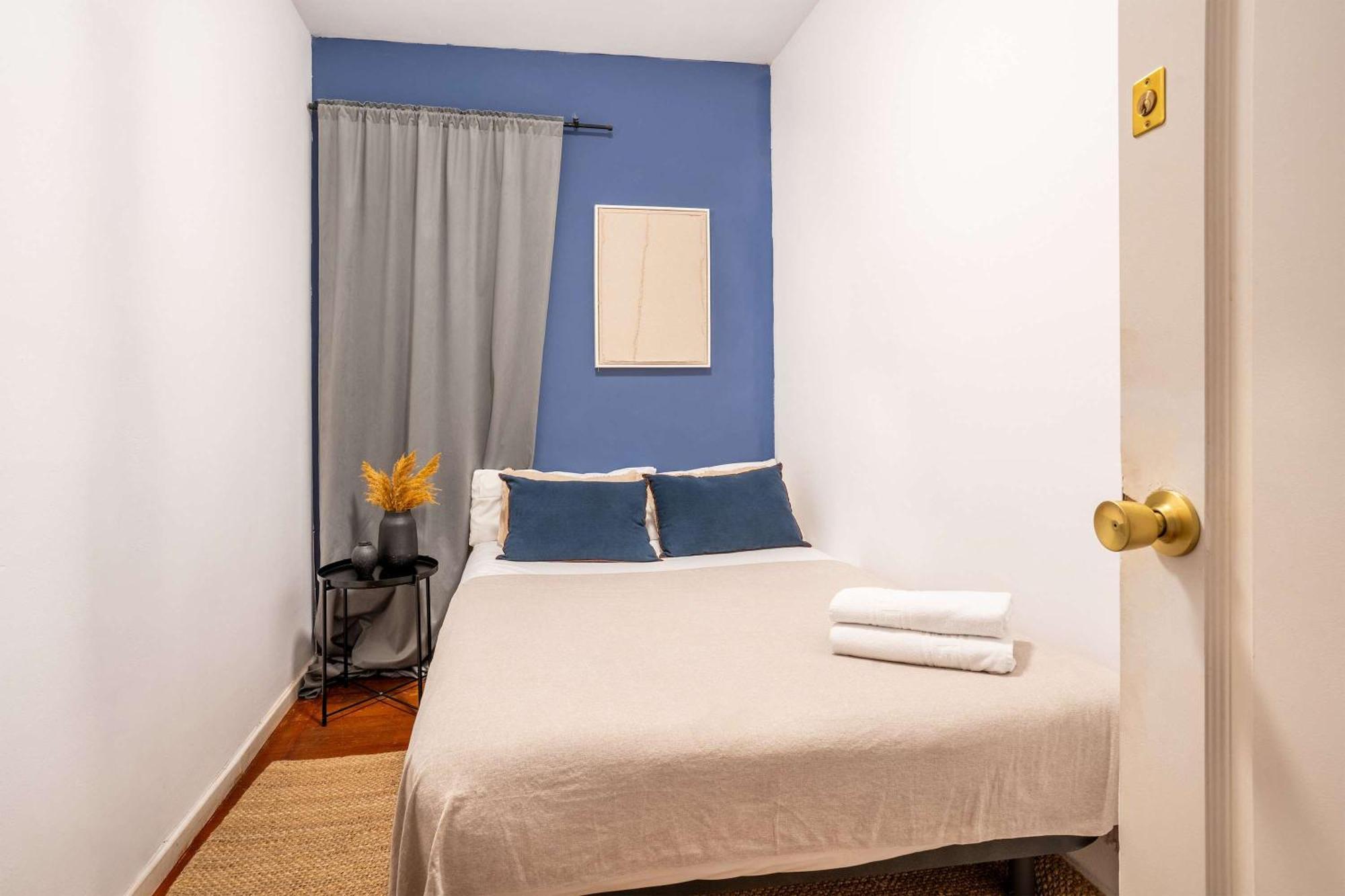 Next To Sagrada Familia 4-Bedroom Apartment Барселона Екстериор снимка