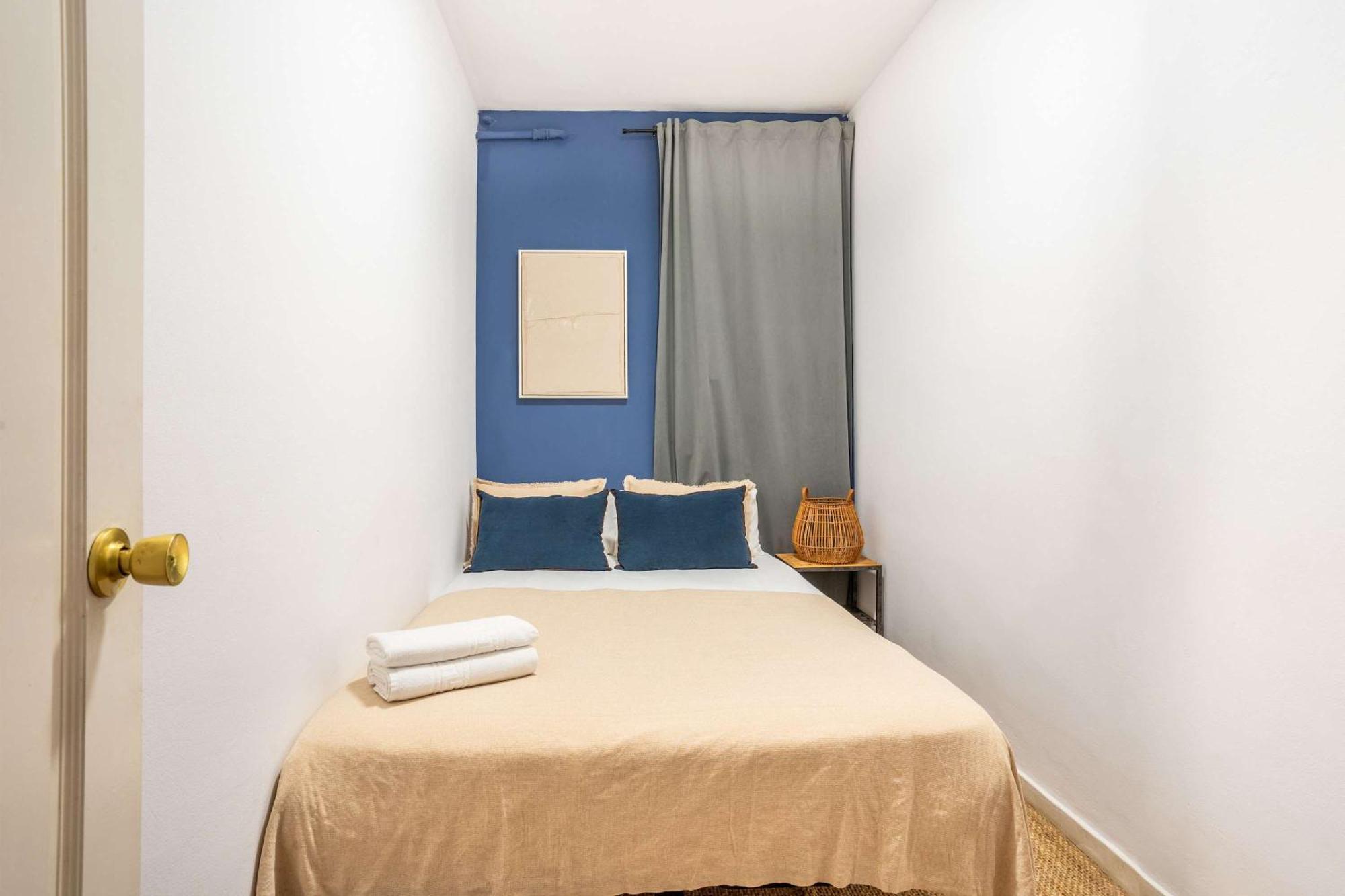 Next To Sagrada Familia 4-Bedroom Apartment Барселона Екстериор снимка