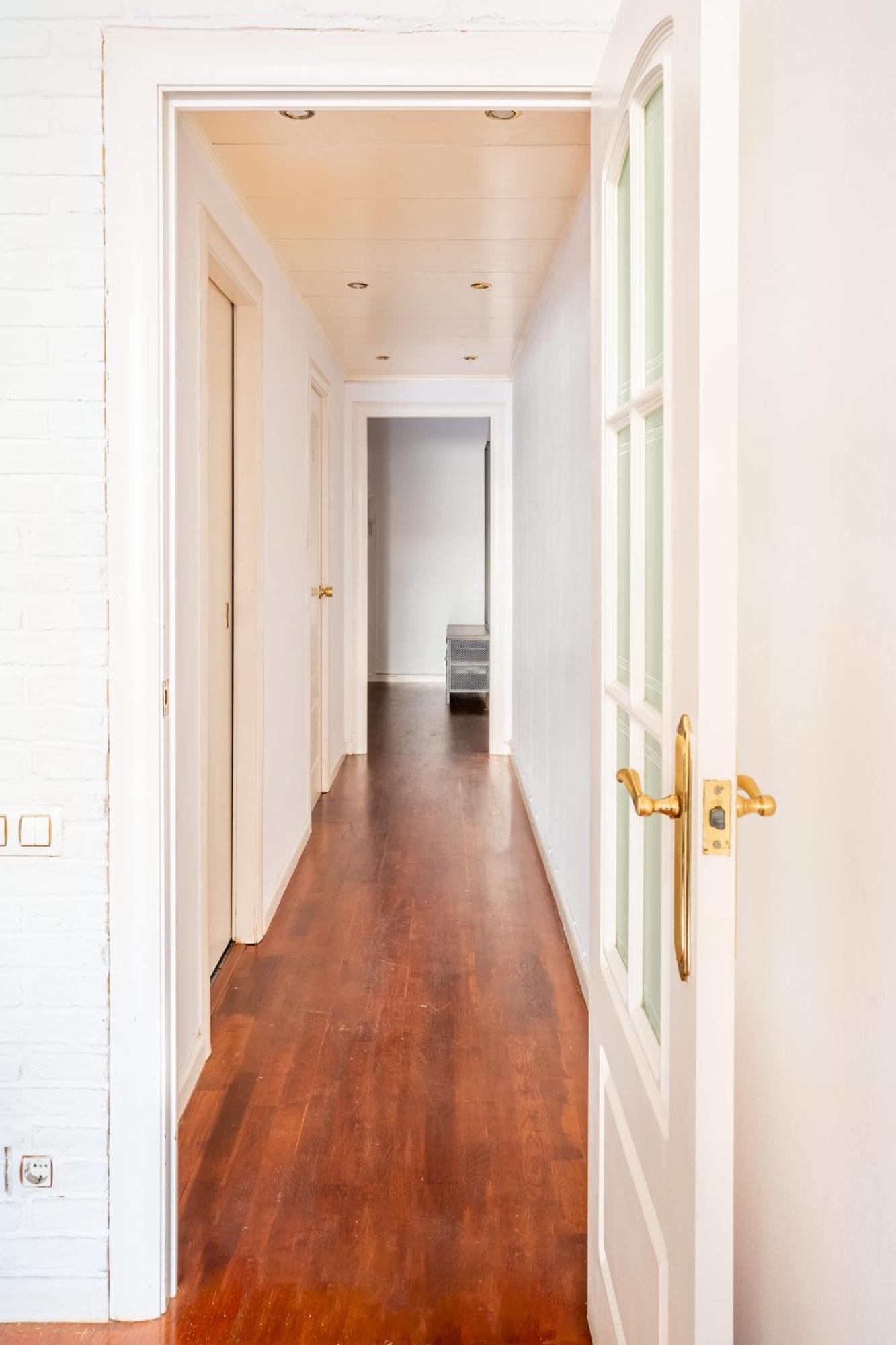 Next To Sagrada Familia 4-Bedroom Apartment Барселона Екстериор снимка