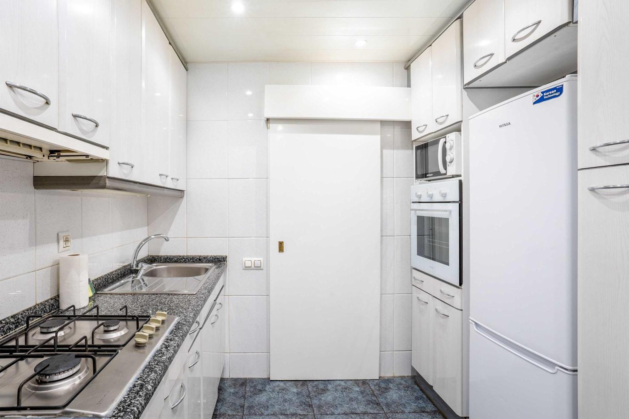 Next To Sagrada Familia 4-Bedroom Apartment Барселона Екстериор снимка